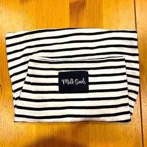 Milksnob car seat/nursing/shopping cart cover